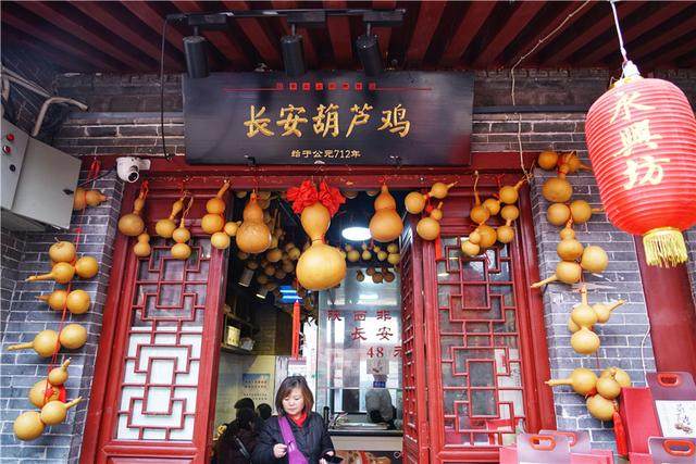 没到东门老街，就不算来过深圳的美食街
